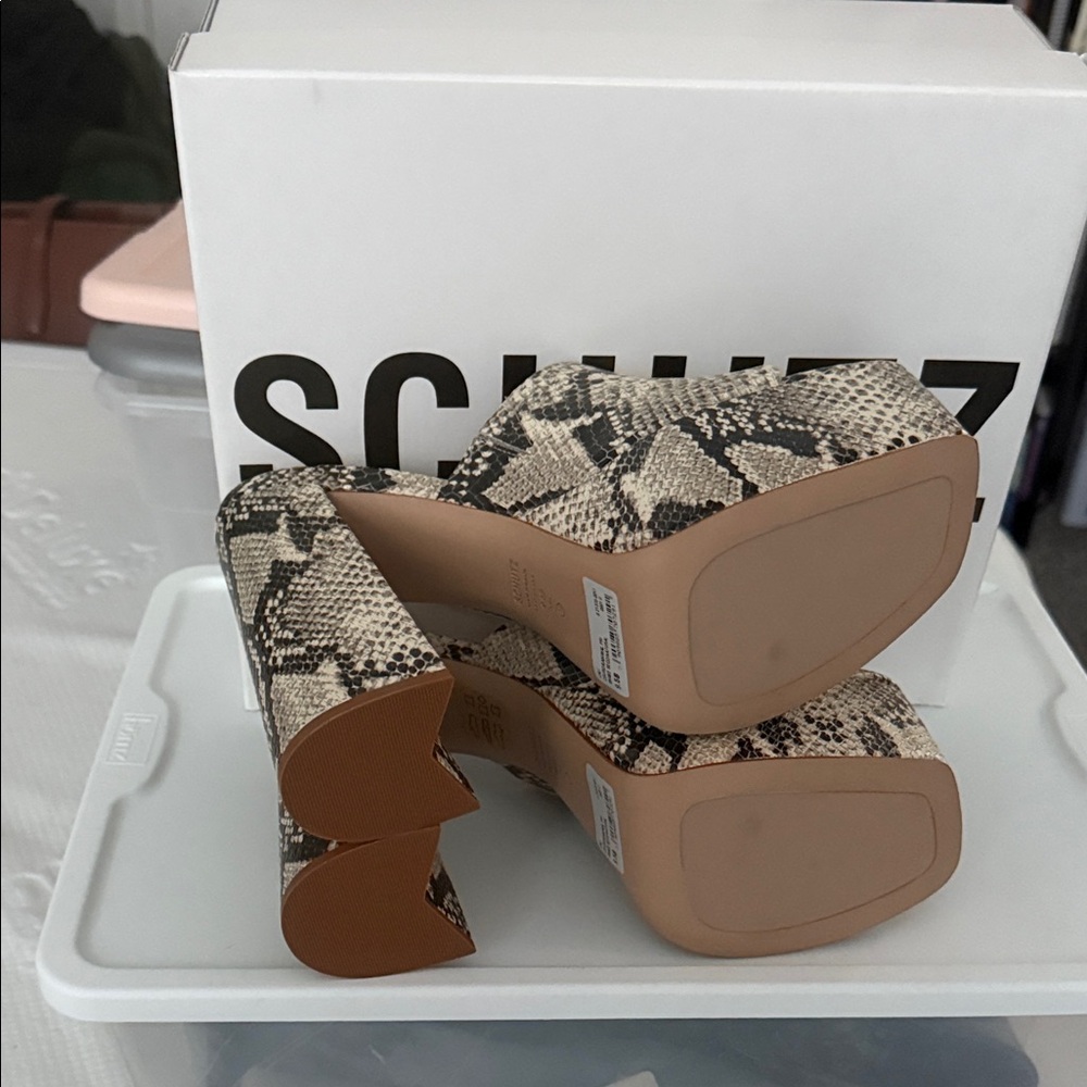 SCHUTZ Black and Cream Snake Print Platform Shoes - Picture 3 of 8